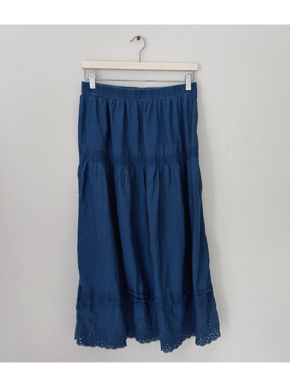gap x doen eyelet midi skirt